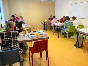 De markt bood bewoners ook de mogelijkheid om actief met hun gezondheid aan de slag te gaan. Er was een aparte kamer ingericht door de Hartstichting.