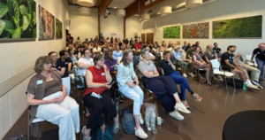 Op het sfeervolle Parkoers kwamen paramedische professionals samen om elkaar te ontmoeten en bijgepraat te worden over ontwikkelingen in de zorg die van invloed zijn op hun dagelijkse praktijk.